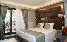 Grand Kavi Hotel